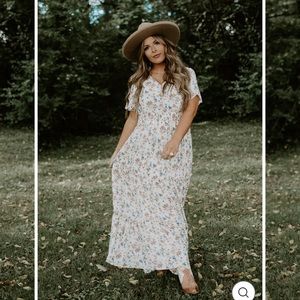 Everyday Chic Boutique Maxi Dress - Size 2XL